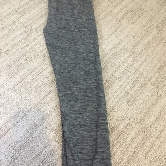 leggings - Picture 2 of 3